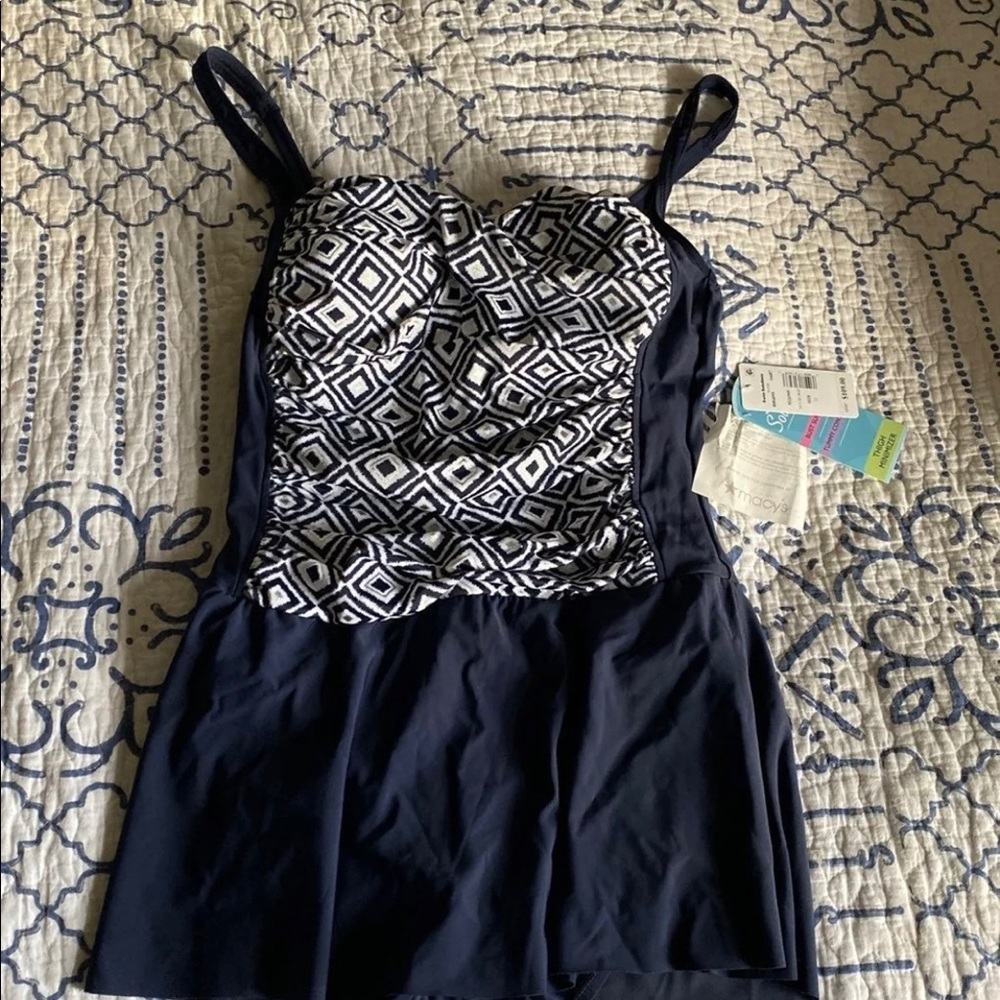 Bathing suit